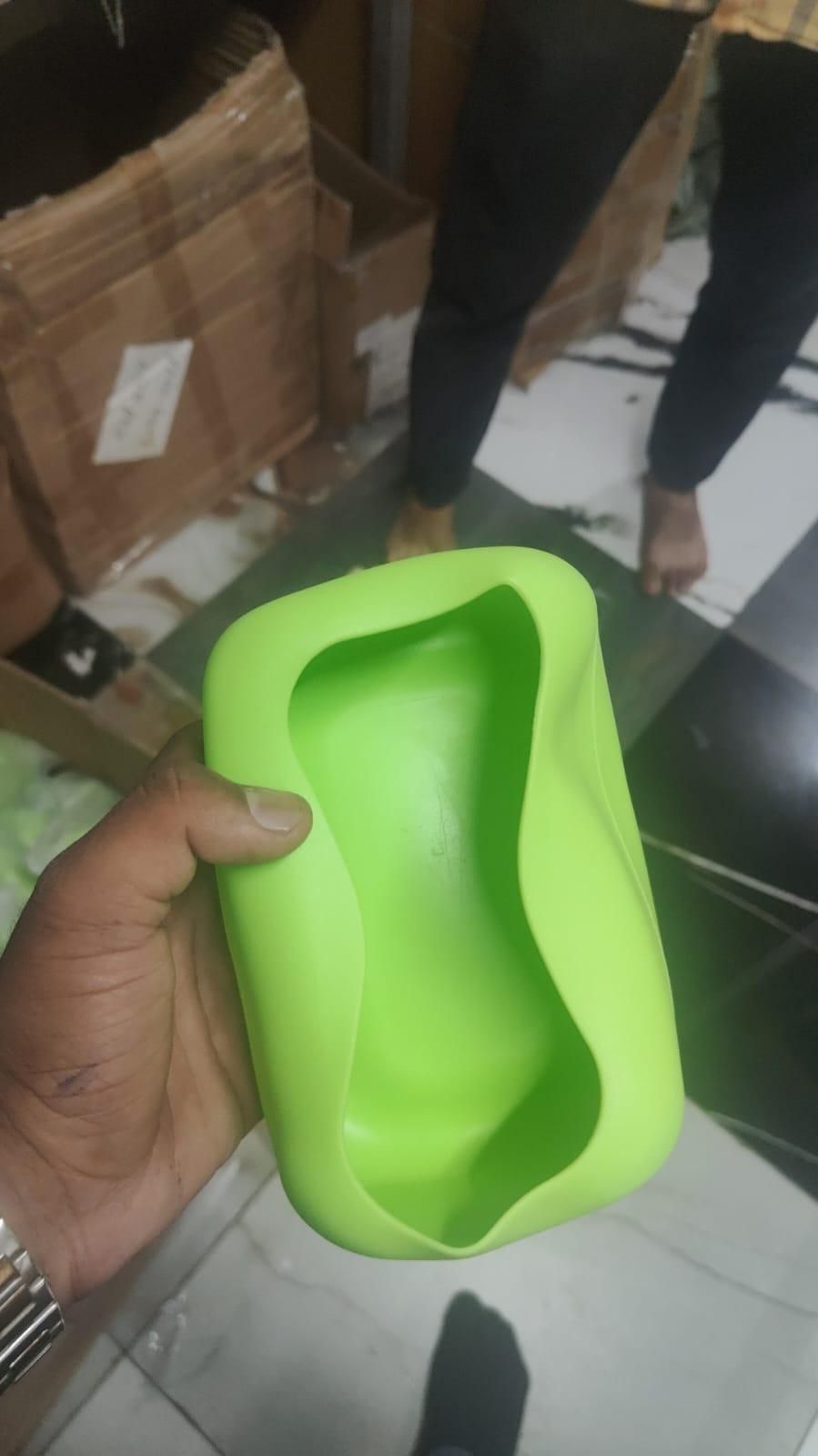 Suction Cup Tissue Box: The Perfect Blend of Convenience and Style